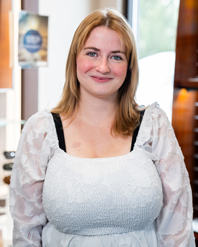 charlotte Jenny Hardy / Receptionist